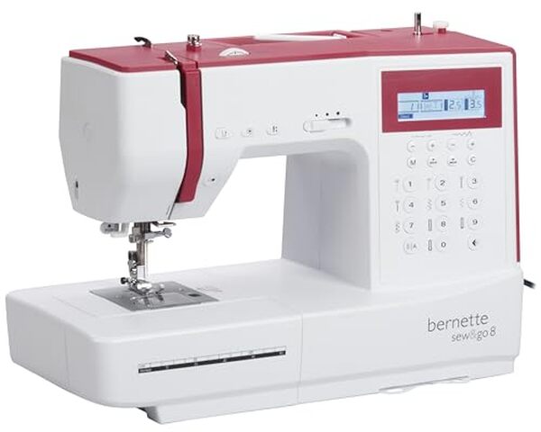 Découvrez la machine à coudre Bernette Sew&GO8 avec ses 197 programmes et son écran multifonction. Un guide détaillé pour vous aider à choisir et améliorer vos projets de couture.