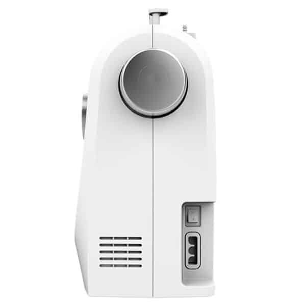 Découvrez notre test détaillé de la machine à coudre Cecotec BelleCouture 1500 : évaluez ses 15 points intégrés et son efficacité pour vos projets de couture.