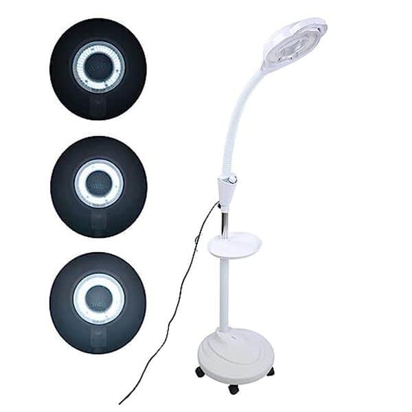 Découvrez notre test complet de la lampe loupe 8x roulante, un atout incontournable pour des soins précis et des tatouages détaillés à domicile ou en salon.