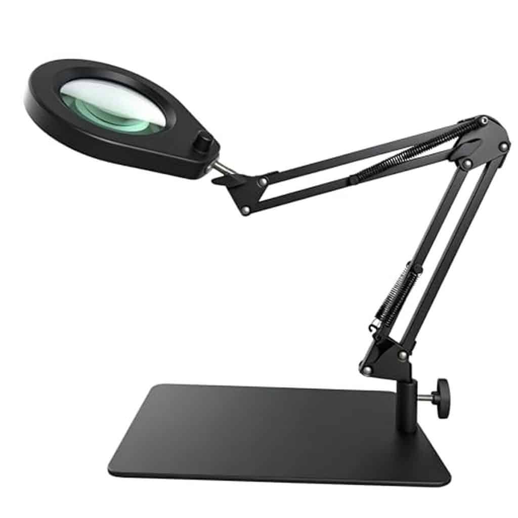 Test de la lampe loupe 5X LED avec support et pince