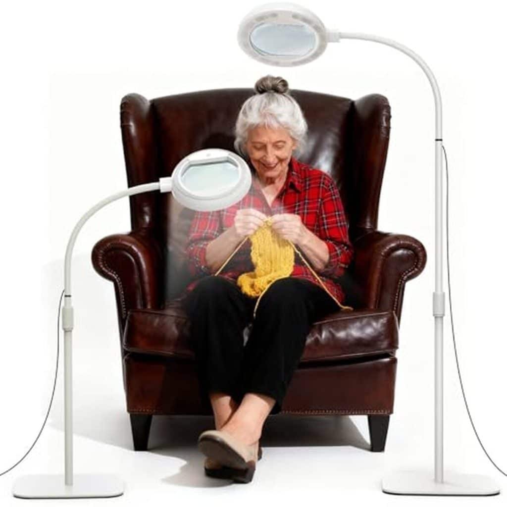 Test de la lampe loupe Raweao 8X à LED réglable : efficacité et confort