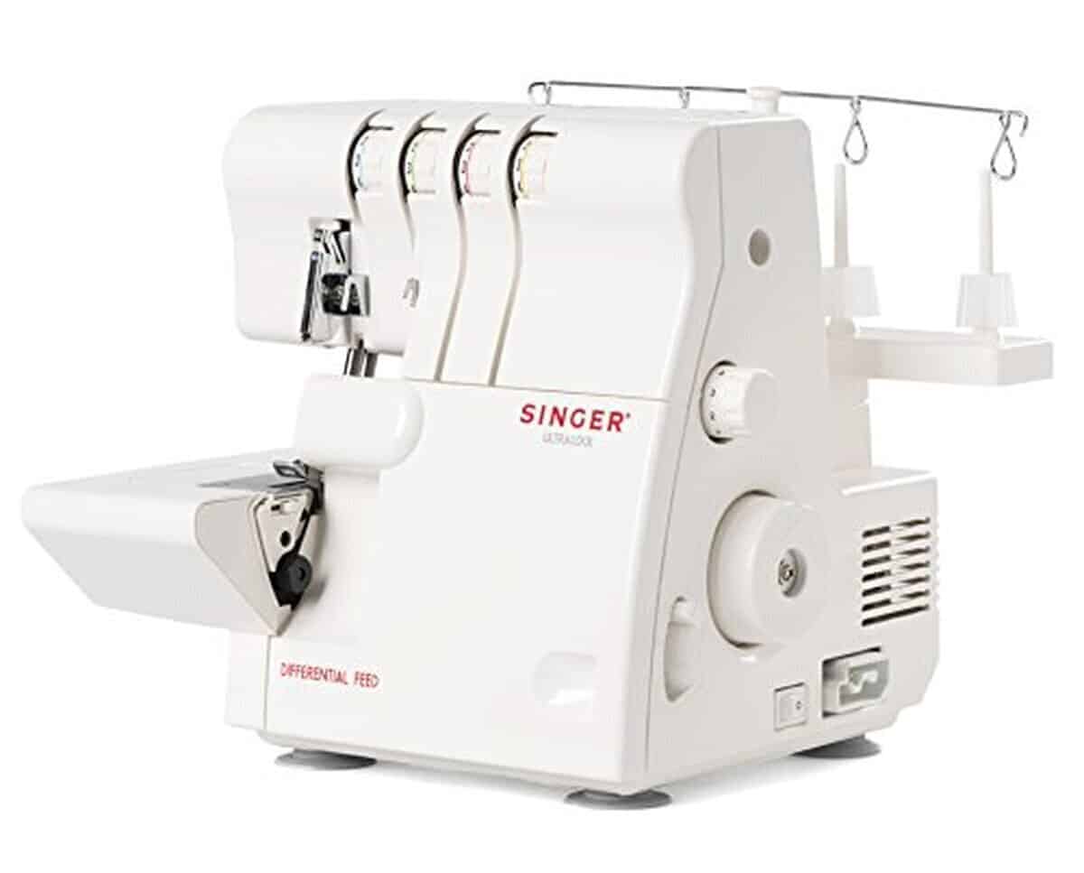 Test de la surjeteuse Singer 14SH654