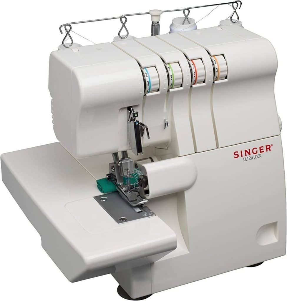 Test : singer 14SH644 machine surjeteuse 4 fils