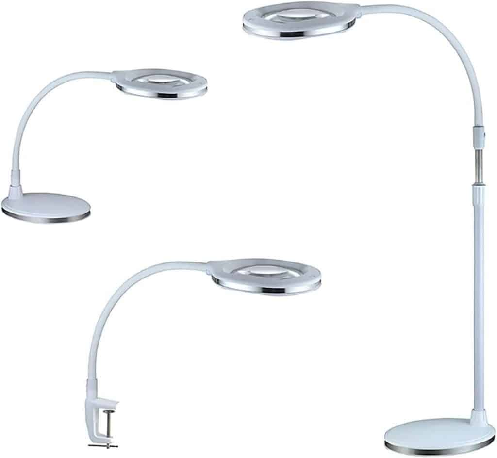 Test de la lampe loupe LED 3 en 1 Multirex : polyvalence et performance