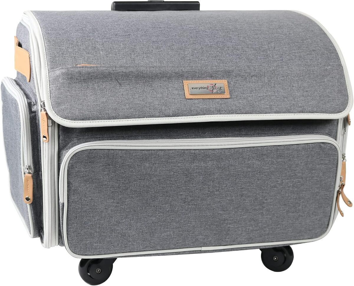 Test : mallette de rangement pliable Everything Mary à 4 roues pour machine à coudre