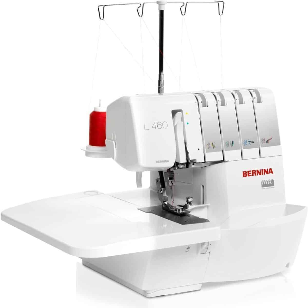 Test : surjeteuse Bernina L 460