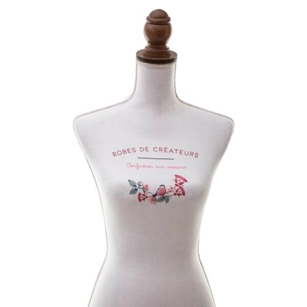 Découvrez notre avis complet sur le mannequin de couture poésie Atmosphera avec son élégant motif floral. Qualité, design et fonctionnalité. 