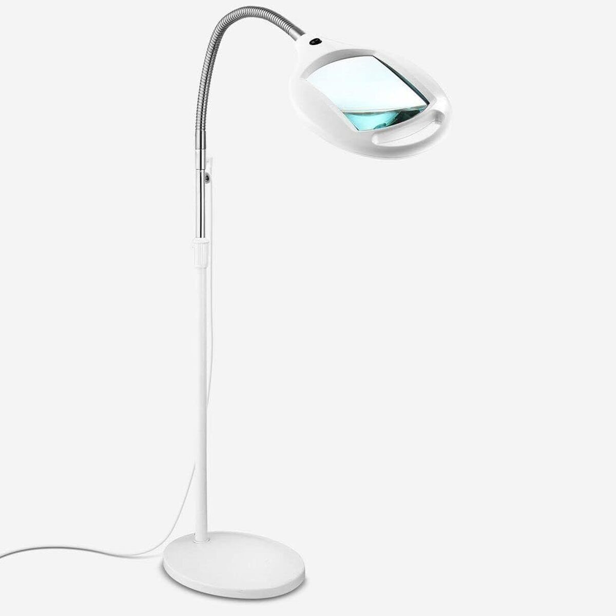 Test : lampe loupe multirex LED sur pied, efficacité et polyvalence